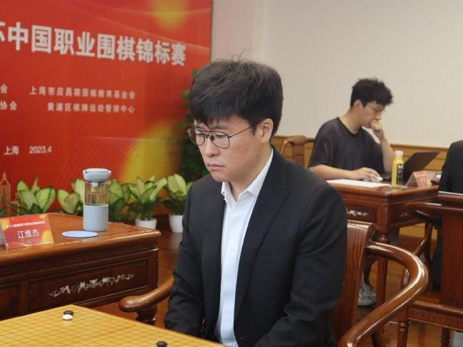 姐姐加油服务